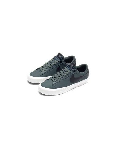 SB Zoom Blazer Low Pro GT Shoes - Vintage Green/Black paiement sécurisé